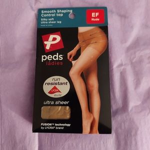 peds Ladies Smooth Shaping Control Top Ultra Sheer Run Resistant Hosiery